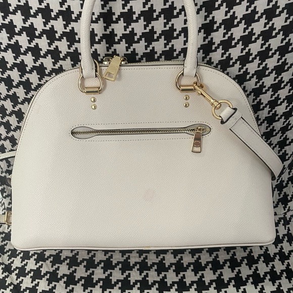 COACH Katy chalk satchel/crossbody, 17", adj. strap, feet. - Picture 6 of 13